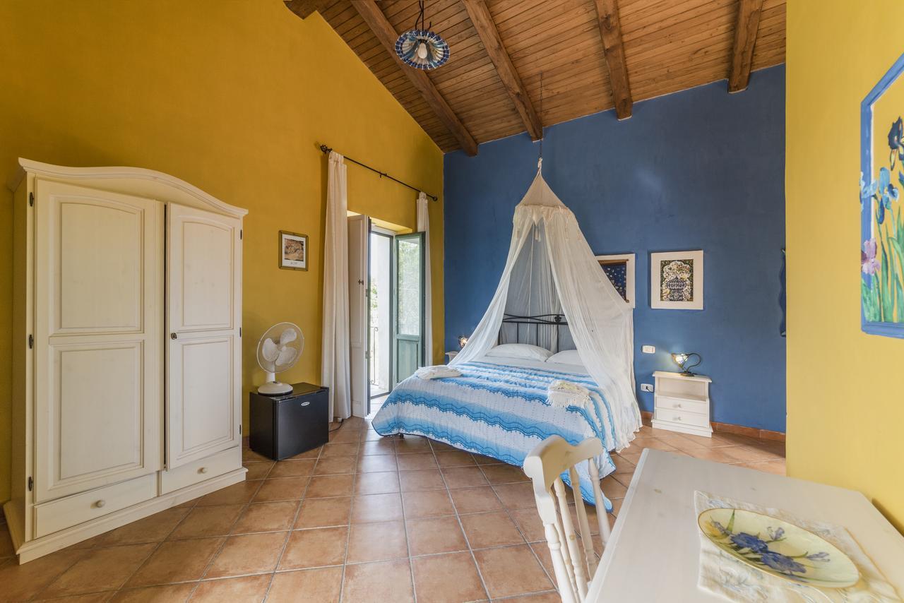 Country House Araba Phoenix Castellabate Exterior foto